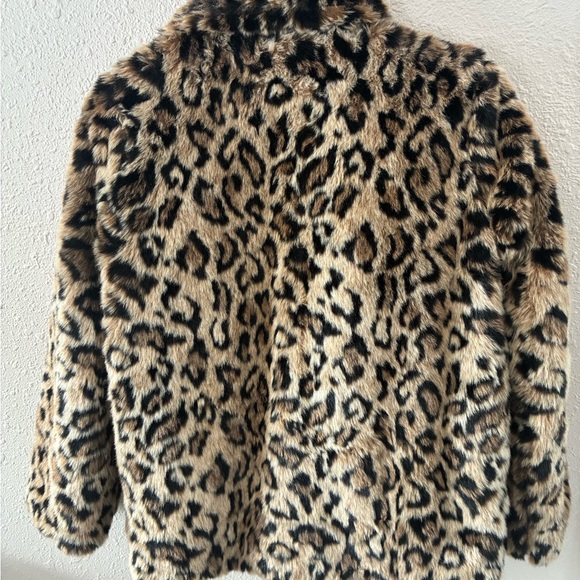 Forever 21 Faux Fur Leopard Print Jacket - Picture 2 of 8